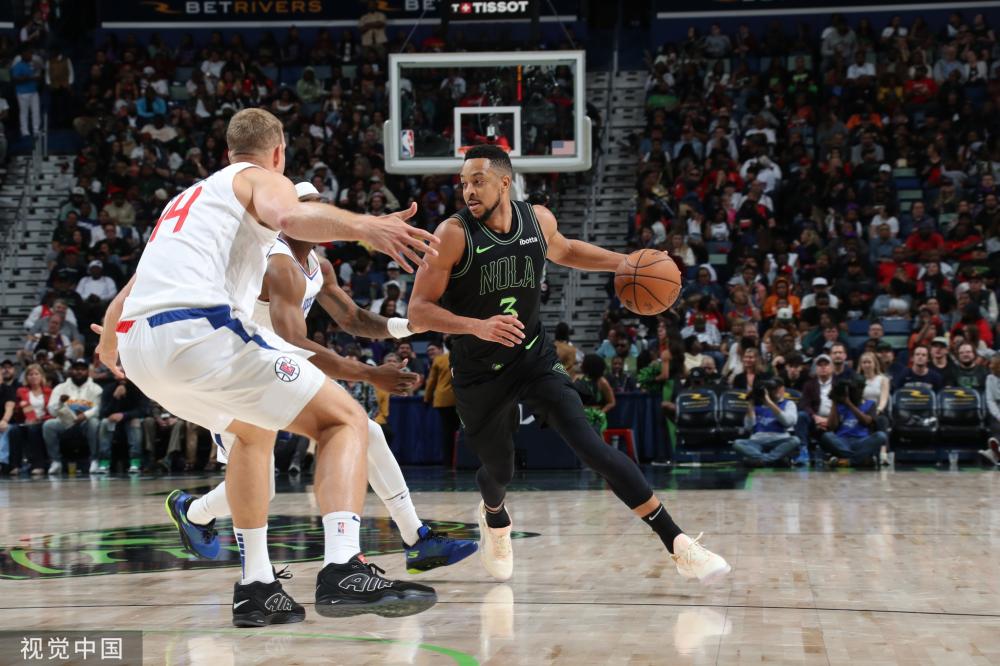 在足球比赛 在足球比赛