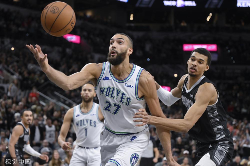 而科莫则需 而科莫则需