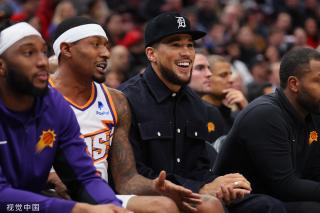 队的年轻中 队的年轻中