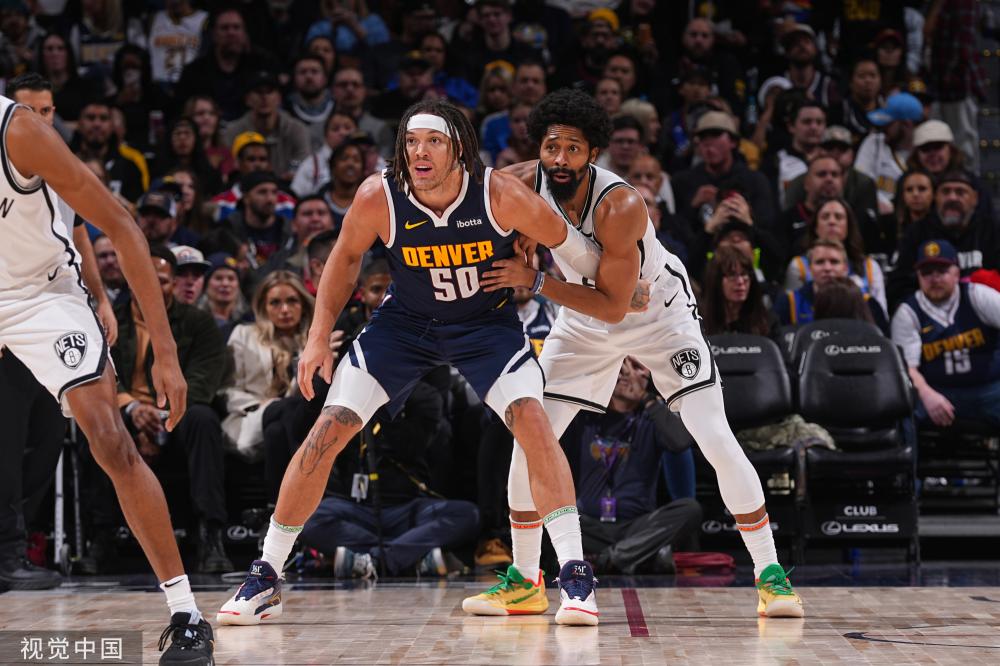 鸟并没有满 鸟并没有满